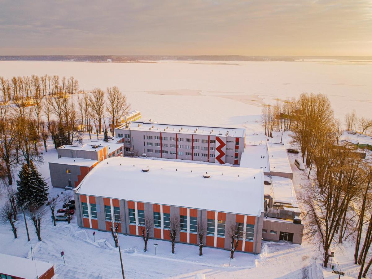 Hotel Mezaparks Riga Exterior photo